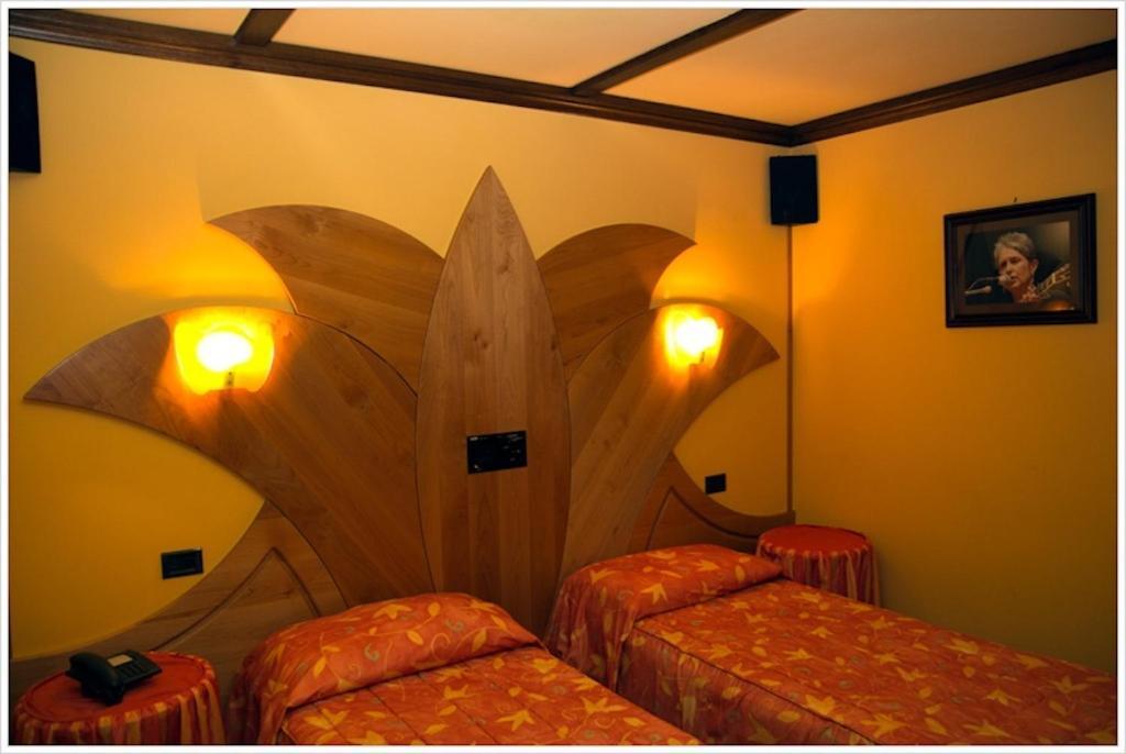 Hotel California Champoluc Zewnętrze zdjęcie