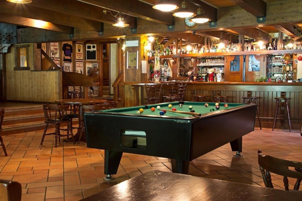 Hotel California Champoluc Zewnętrze zdjęcie